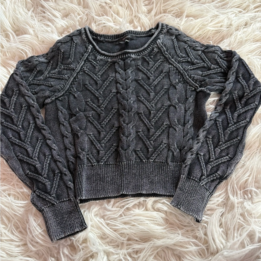 NWOT Forever 21 cropped cable-knit sweater small